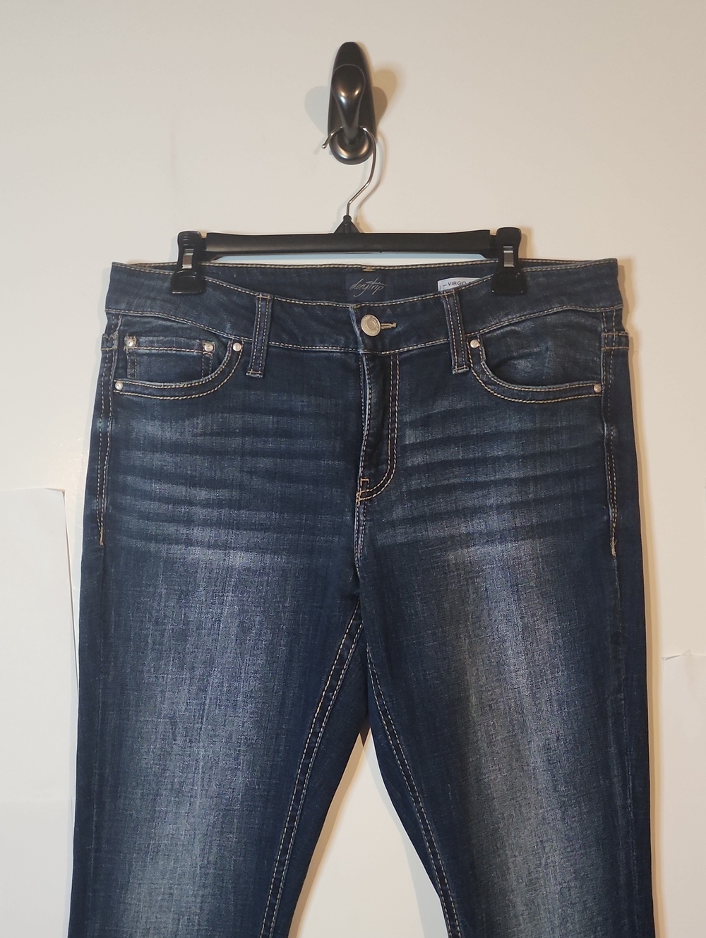 Daytrip Virgo Straight Jeans NWOT Size 31 - Picture 2 of 12